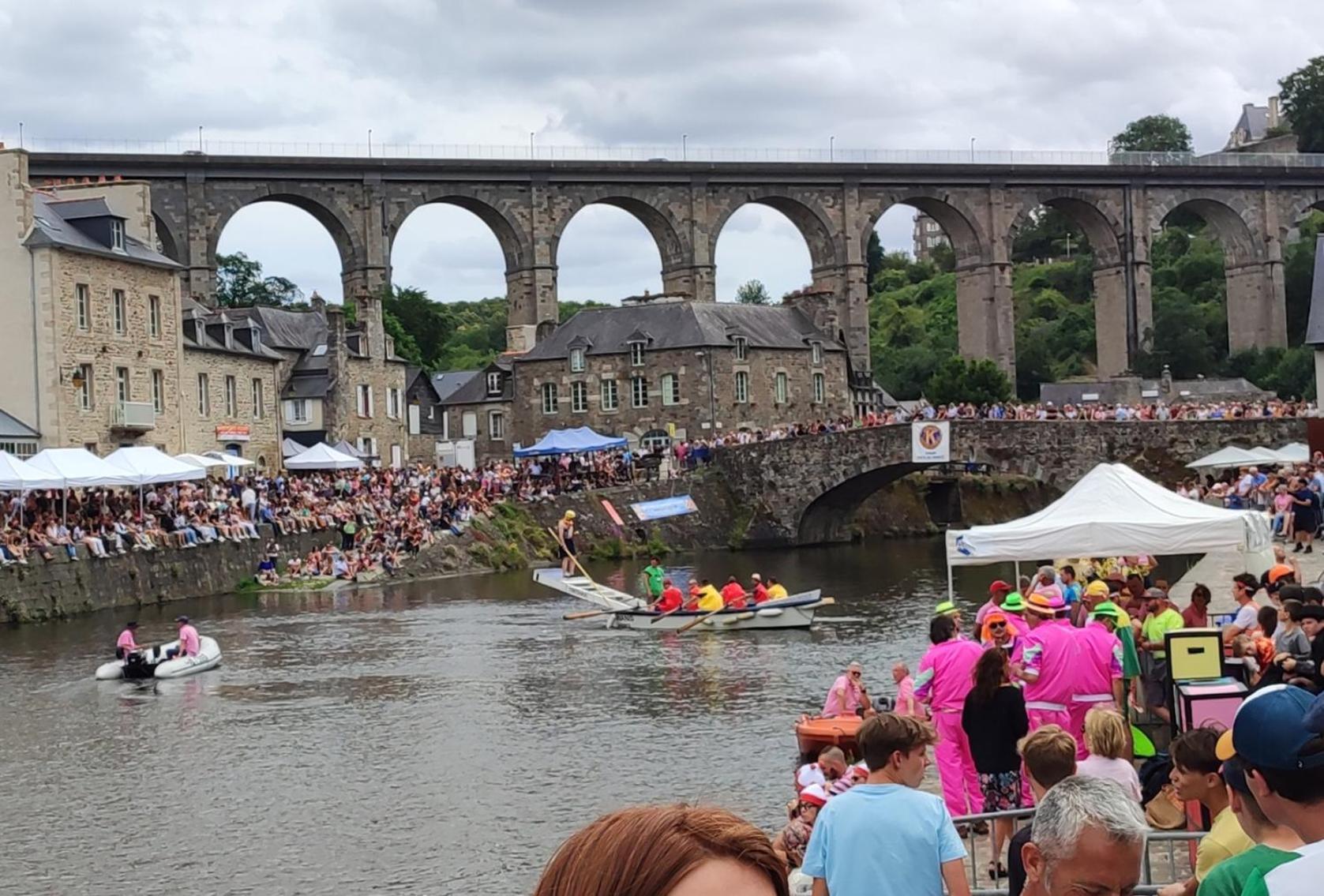Gite Des Mezieres Brusvily Exteriör bild
